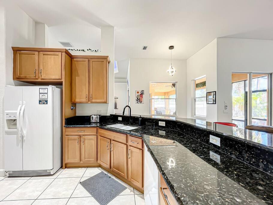 Discover Your Oasis: Tropical Haven In Central Psl Port St. Lucie Екстериор снимка