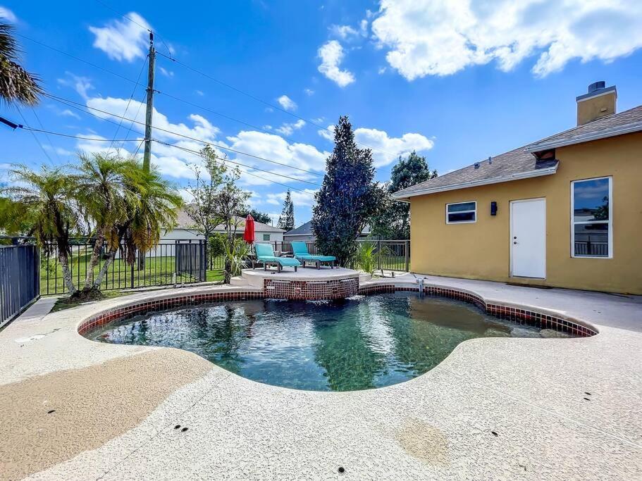 Discover Your Oasis: Tropical Haven In Central Psl Port St. Lucie Екстериор снимка